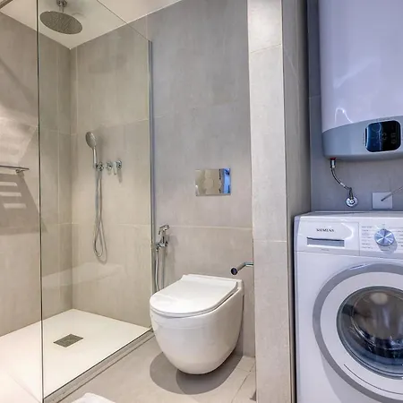 Apartament Stunning In The Iconic Mercury Tower St. Julian's