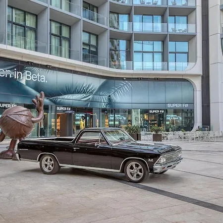 Stunning In The Iconic Mercury Tower Апартаменты Сент Джулианс